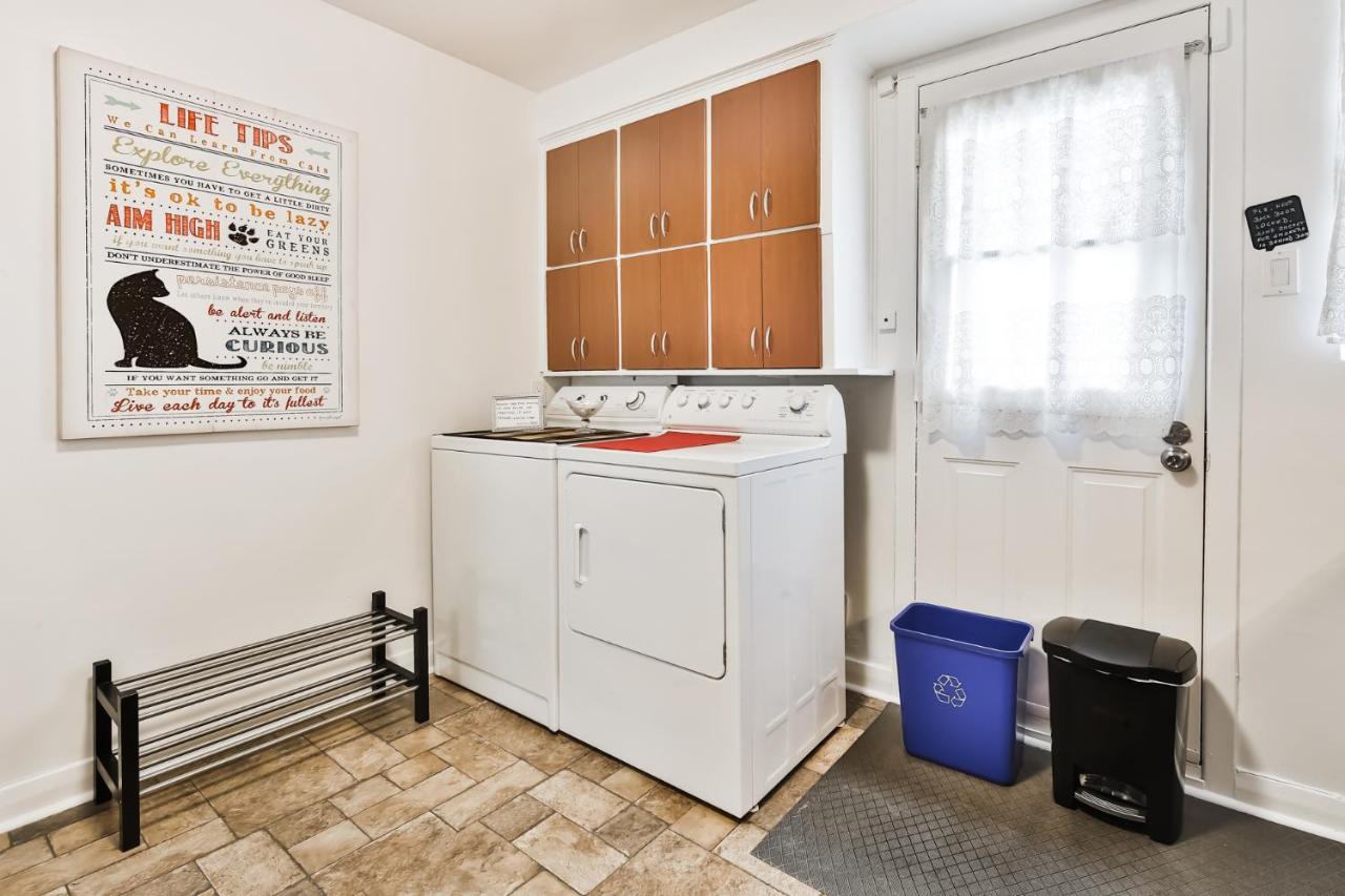 Free Parking In Beautiful Lachine Montreal Exterior foto